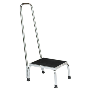 BLICKMAN STOOLS - Deluxe Pneumatic Exam Stool, Height Adjustable (22" - 29"), Black, (5) Leg, Aluminum Base (DROP SHIP ONLY) | Quantity - 1x EA